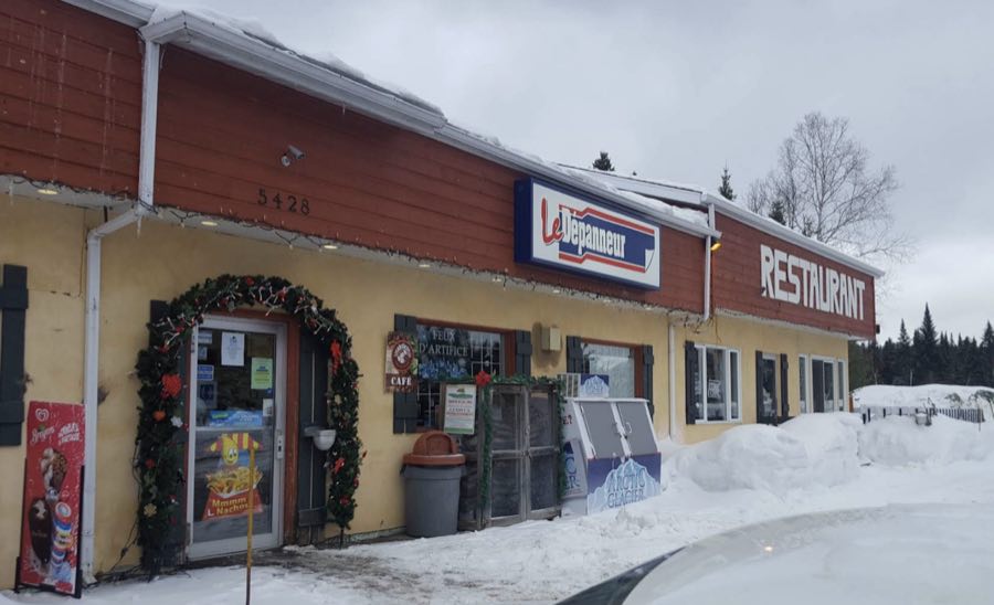 Le Dépanneur — the corner mini-market
